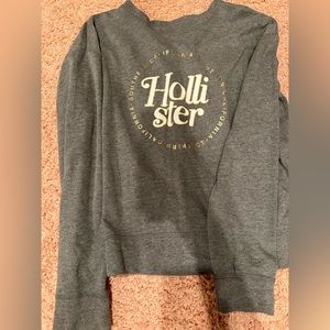 Women’s large Hollister crew neck